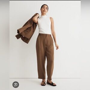 Madewell Pleated Tapered-Leg Pants brown 10